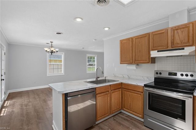 7202 Hopkins CIR, Gloucester, VA 23061