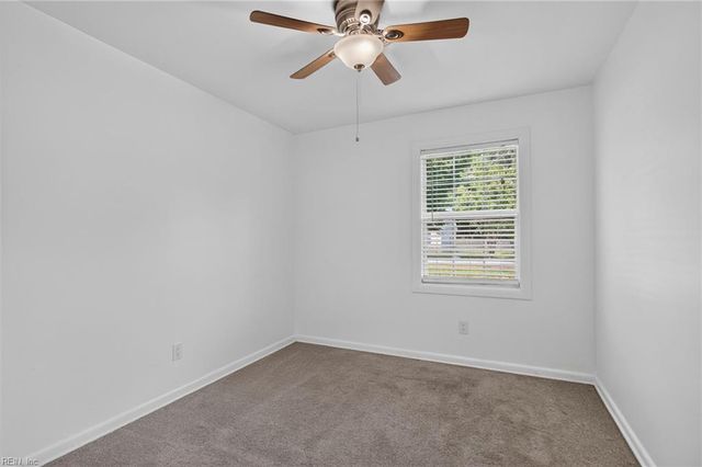 7202 Hopkins CIR, Gloucester, VA 23061