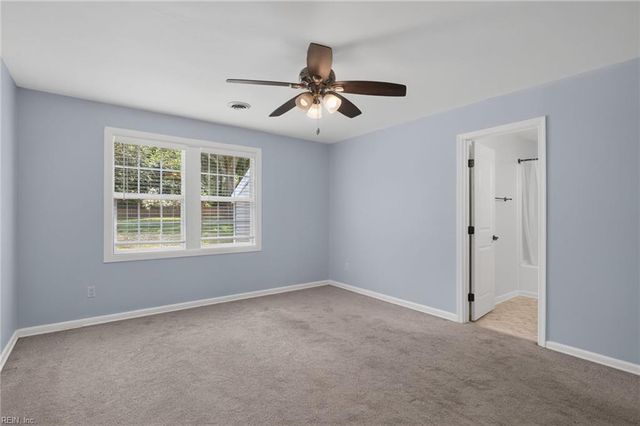7202 Hopkins CIR, Gloucester, VA 23061