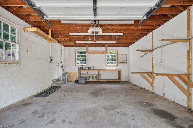 7202 Hopkins CIR, Gloucester, VA 23061