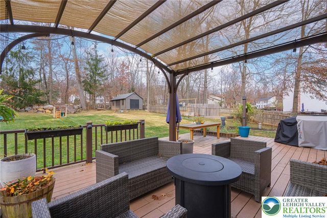 67 Ridge Run Road, East Rockhill Twp, PA 18960