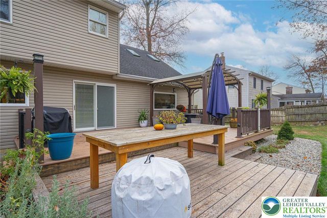 67 Ridge Run Road, East Rockhill Twp, PA 18960