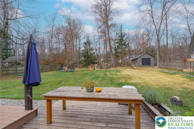 67 Ridge Run Road, East Rockhill Twp, PA 18960