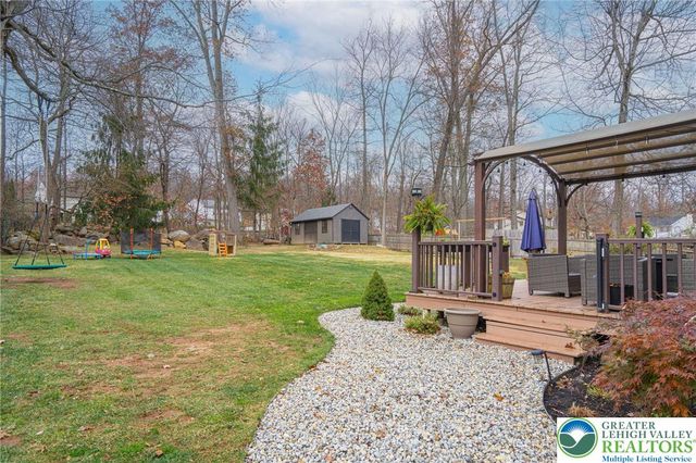 67 Ridge Run Road, East Rockhill Twp, PA 18960