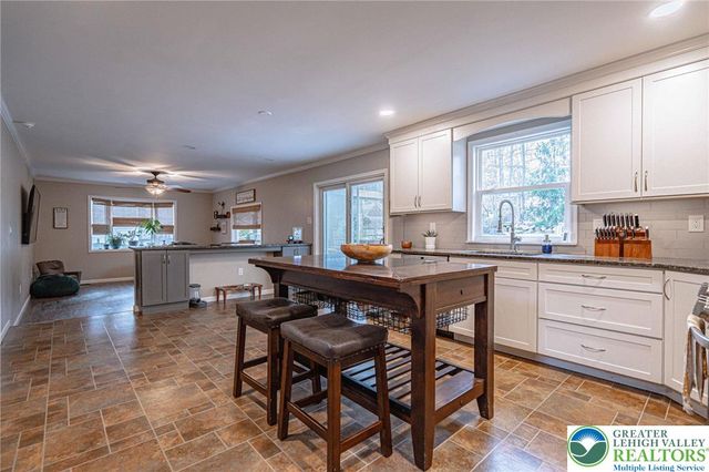 67 Ridge Run Road, East Rockhill Twp, PA 18960