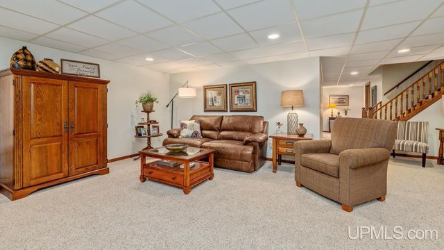 1511 W C St, Iron Mountain, MI 49801