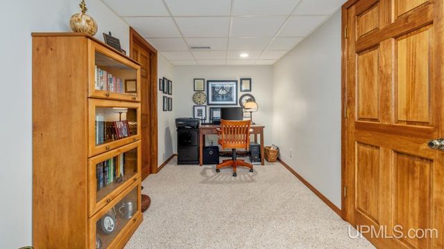 1511 W C St, Iron Mountain, MI 49801