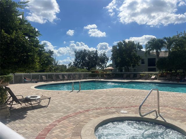 150 SW Peacock Blvd 26-102, St Lucie West, FL 34986