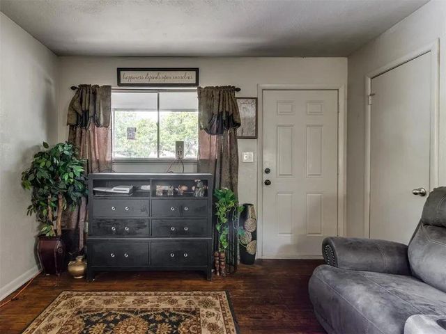 9404 NE 13th Street, Midwest City, OK 73130