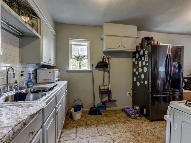 9404 NE 13th Street, Midwest City, OK 73130