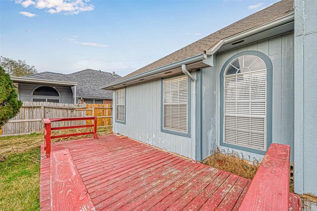 11563 Withers Way Circle, Houston, TX 77065