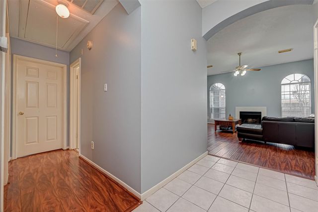 11563 Withers Way Circle, Houston, TX 77065