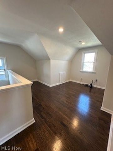 19314 Muskoka Avenue, Cleveland, OH 44119