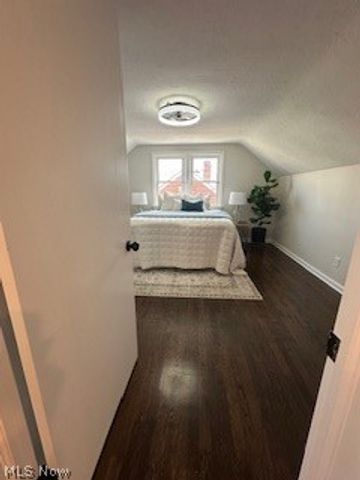 19314 Muskoka Avenue, Cleveland, OH 44119