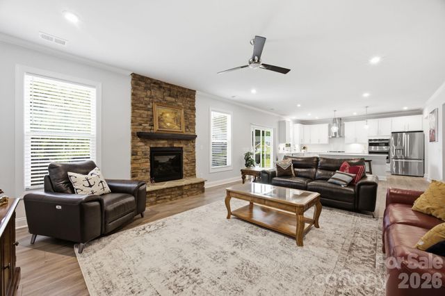 311 Coronado Avenue 62, Matthews, NC 28104