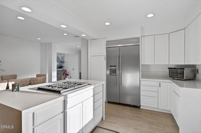 542 Valley View Way, Ventura, CA 93003