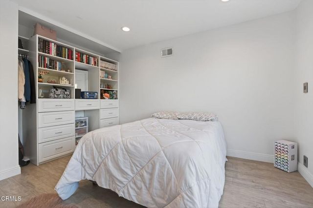 542 Valley View Way, Ventura, CA 93003