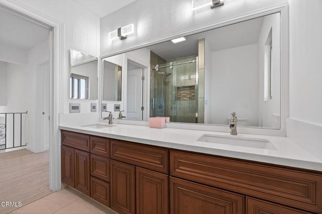 542 Valley View Way, Ventura, CA 93003