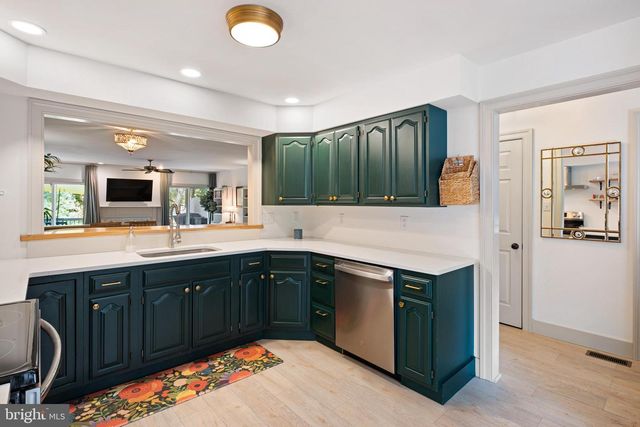 508 BEECH TREE, Hockessin, DE 19707