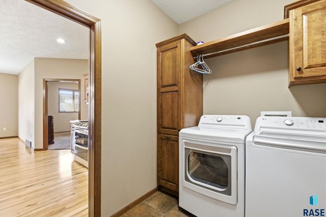 4505 E Kearney Pl Place, Sioux Falls, SD 57110