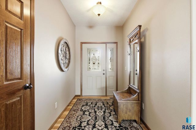 4505 E Kearney Pl Place, Sioux Falls, SD 57110