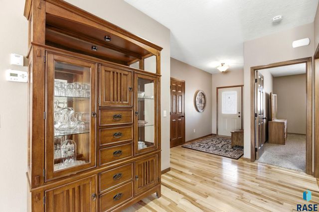 4505 E Kearney Pl Place, Sioux Falls, SD 57110