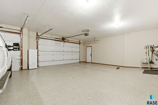 4505 E Kearney Pl Place, Sioux Falls, SD 57110