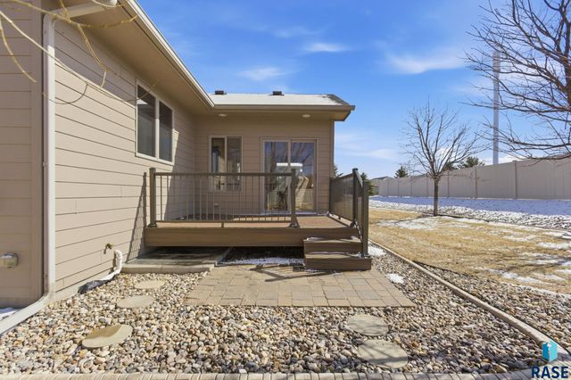 4505 E Kearney Pl Place, Sioux Falls, SD 57110