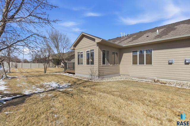 4505 E Kearney Pl Place, Sioux Falls, SD 57110