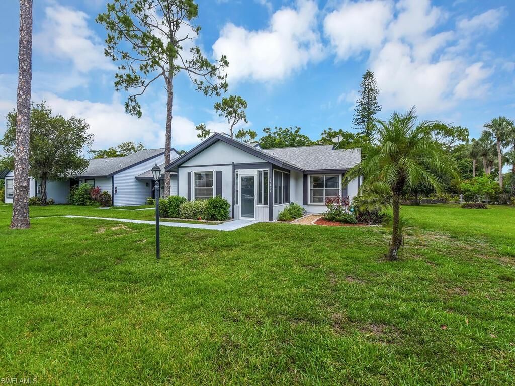 10419 New Bedford CT, Lehigh Acres, FL 33936