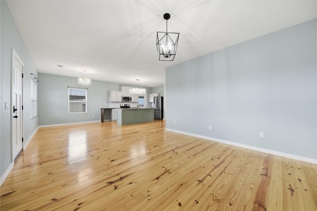 7265 Fm 1370, Washington, TX 77880