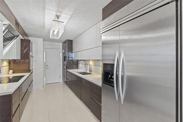 1890 S Ocean Dr 1002, Hallandale Beach, FL 33009