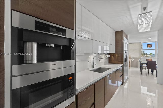 1890 S Ocean Dr 1002, Hallandale Beach, FL 33009