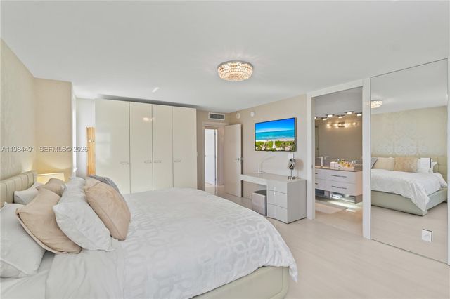 1890 S Ocean Dr 1002, Hallandale Beach, FL 33009