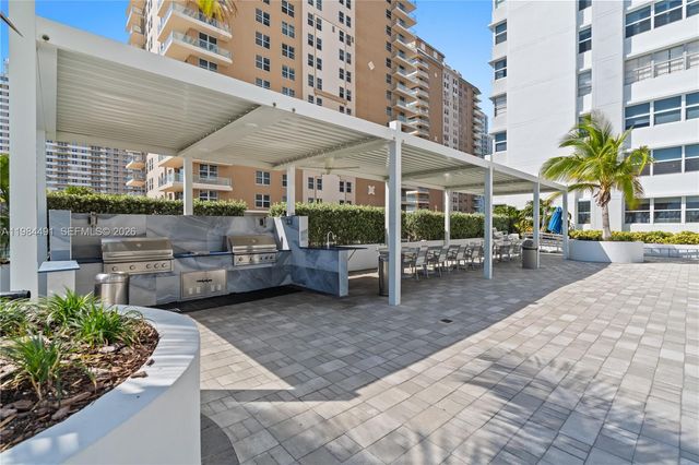 1890 S Ocean Dr 1002, Hallandale Beach, FL 33009