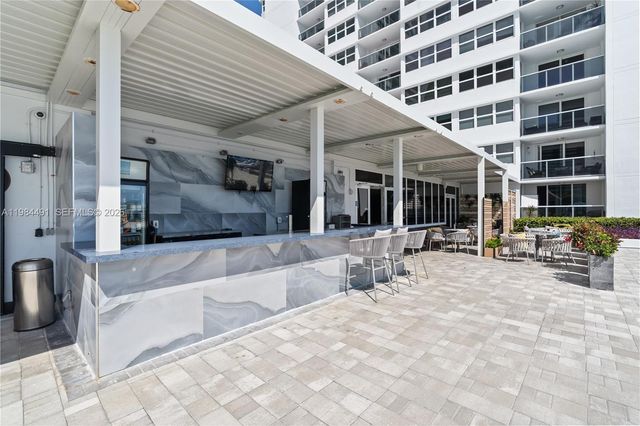 1890 S Ocean Dr 1002, Hallandale Beach, FL 33009