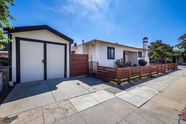 128 Central Avenue, Salinas, CA 93901