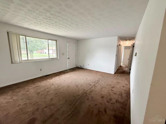 1077 Bosco Avenue, Vandalia, OH 45377