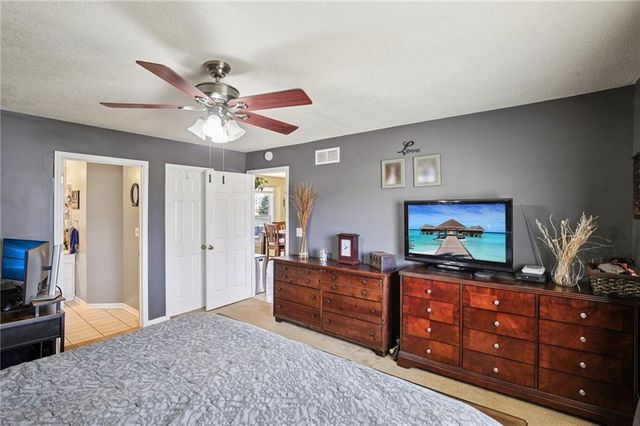 412 S Jefferson Street, Spring Hill, KS 66083