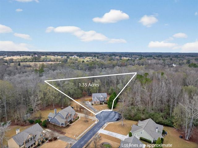 1580 Lakeland Drive, Monroe, GA 30656