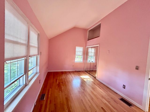 17 Worcester Lane, Hyannis, MA 02601