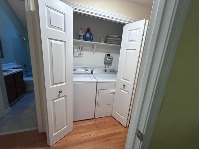 17 Worcester Lane, Hyannis, MA 02601