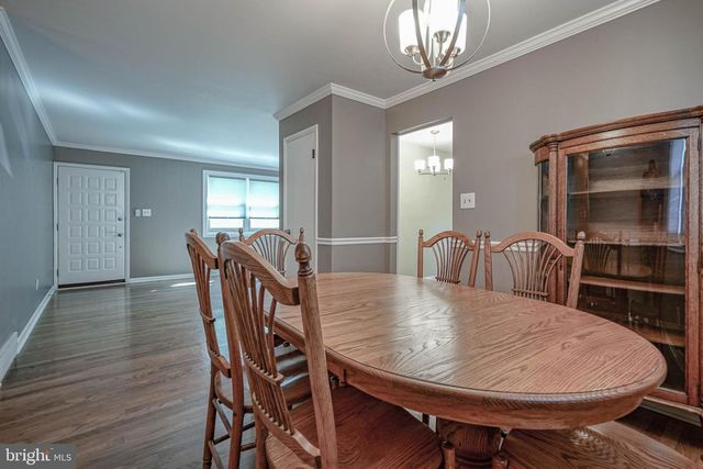 144 CASTLE HEIGHTS AVE, Pennsville, NJ 08070