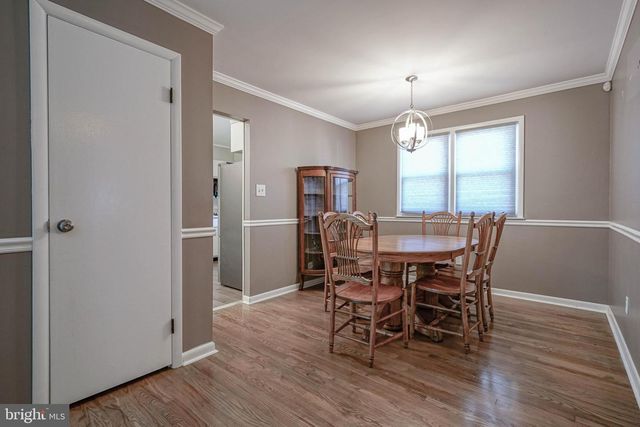 144 CASTLE HEIGHTS AVE, Pennsville, NJ 08070