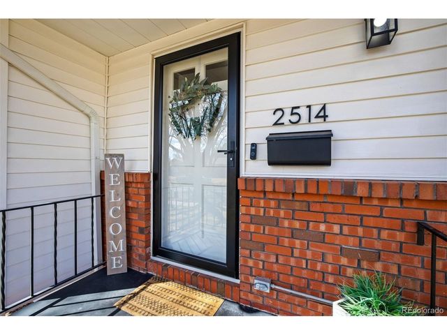 2514 Logan Cir, Colorado Springs, CO 80907