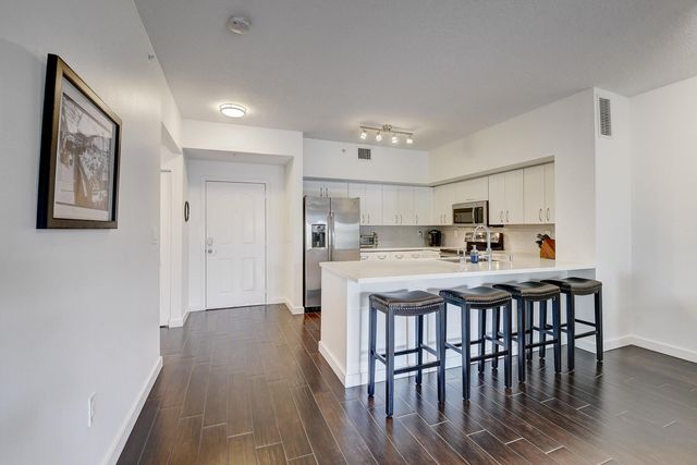 255 NE 3rd Avenue 2516, Delray Beach, FL 33444