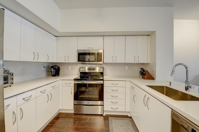 255 NE 3rd Avenue 2516, Delray Beach, FL 33444