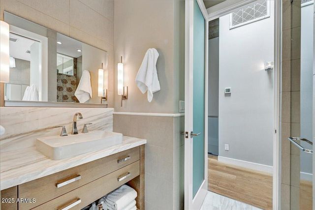 4649 N 65TH Street, Scottsdale, AZ 85251