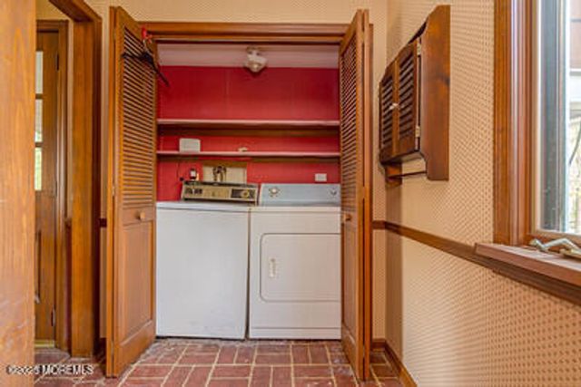 77 Monument Road NE, Pine Beach, NJ 08741