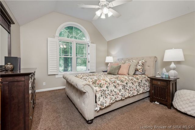 3039 Shagbark Trail, Sellersburg, IN 47172